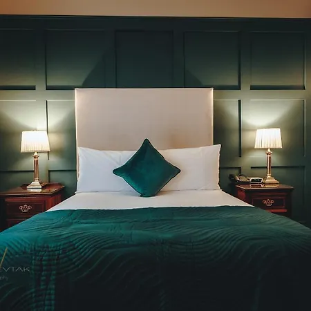 Abbey Hotel
