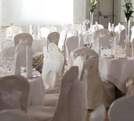 Abbey Hotel 4*